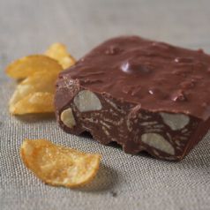 Chocolate Macadamia Nut Crunchies